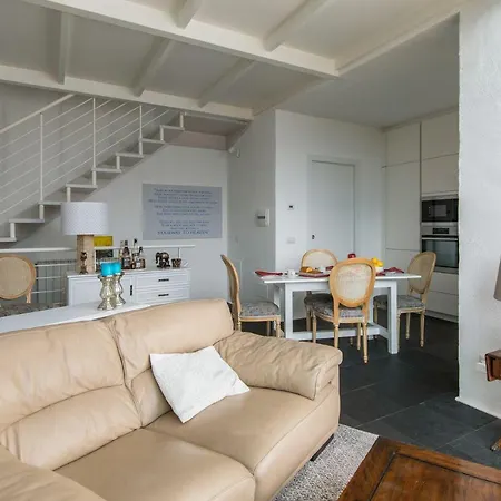 Stairway To Heaven - By Lovecomo Pianello Del Lario